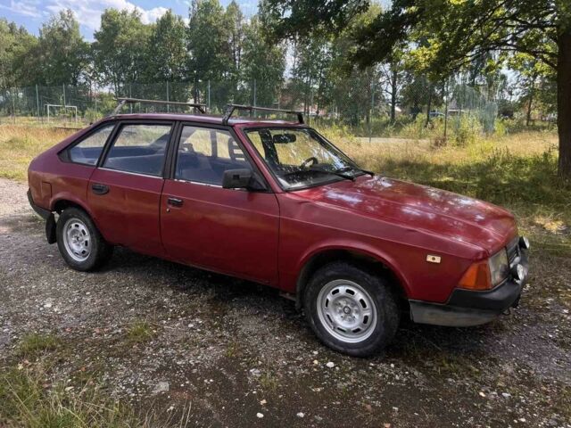 Красный Москвич / АЗЛК 2141, объемом двигателя 1.5 л и пробегом 141 тыс. км за 264 $, фото 5 на Automoto.ua