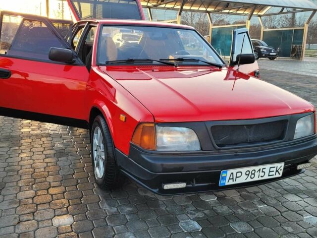 Красный Москвич / АЗЛК 2141, объемом двигателя 1.5 л и пробегом 178 тыс. км за 2500 $, фото 3 на Automoto.ua