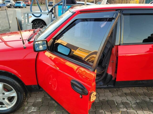 Красный Москвич / АЗЛК 2141, объемом двигателя 1.5 л и пробегом 178 тыс. км за 2500 $, фото 7 на Automoto.ua