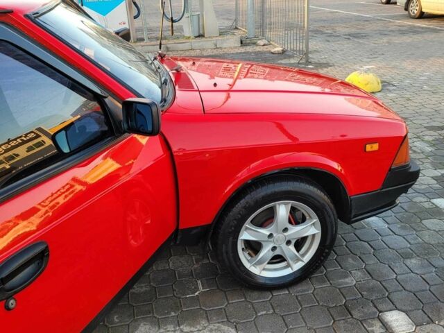 Красный Москвич / АЗЛК 2141, объемом двигателя 1.5 л и пробегом 178 тыс. км за 2500 $, фото 5 на Automoto.ua