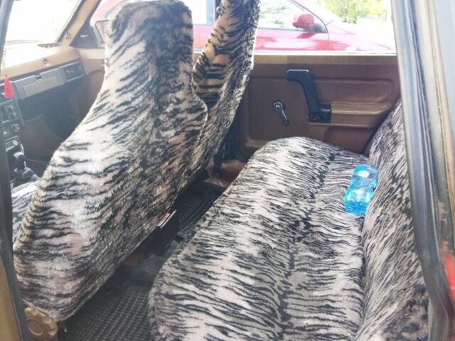 Красный Москвич / АЗЛК 2141, объемом двигателя 1 л и пробегом 200 тыс. км за 600 $, фото 10 на Automoto.ua