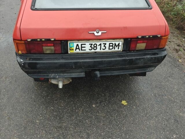 Красный Москвич / АЗЛК 2141, объемом двигателя 0 л и пробегом 200 тыс. км за 500 $, фото 4 на Automoto.ua