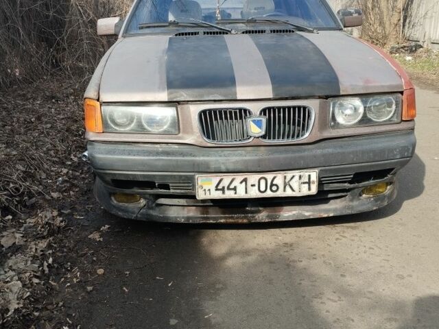 Червоний Москвич / АЗЛК 2141, об'ємом двигуна 1 л та пробігом 3 тис. км за 486 $, фото 3 на Automoto.ua