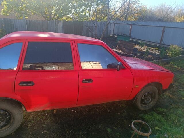 Червоний Москвич / АЗЛК 2141, об'ємом двигуна 1.5 л та пробігом 258 тис. км за 763 $, фото 4 на Automoto.ua