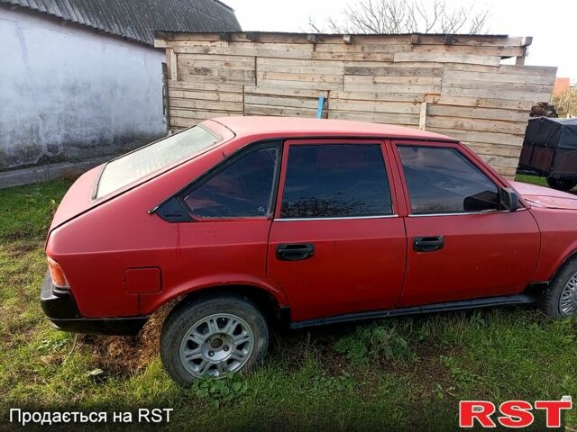 Красный Москвич / АЗЛК 2141, объемом двигателя 1.6 л и пробегом 0 тыс. км за 600 $, фото 2 на Automoto.ua
