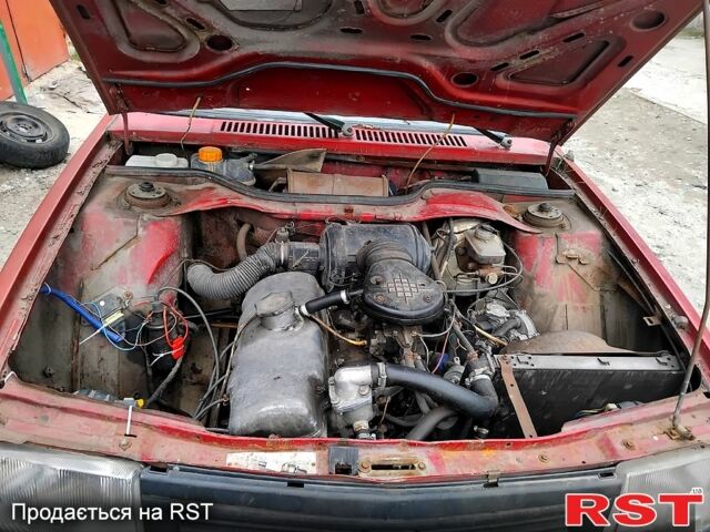 Красный Москвич / АЗЛК 2141, объемом двигателя 1.5 л и пробегом 50 тыс. км за 599 $, фото 12 на Automoto.ua