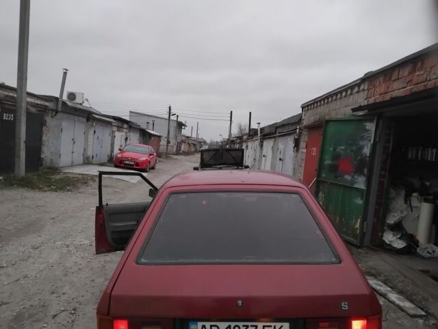 Красный Москвич / АЗЛК 2141, объемом двигателя 1.5 л и пробегом 50 тыс. км за 599 $, фото 6 на Automoto.ua