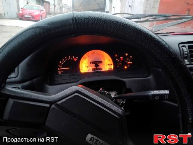 Красный Москвич / АЗЛК 2141, объемом двигателя 1.5 л и пробегом 50 тыс. км за 599 $, фото 7 на Automoto.ua