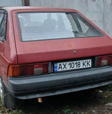 Красный Москвич / АЗЛК 2141, объемом двигателя 1.5 л и пробегом 150 тыс. км за 850 $, фото 5 на Automoto.ua