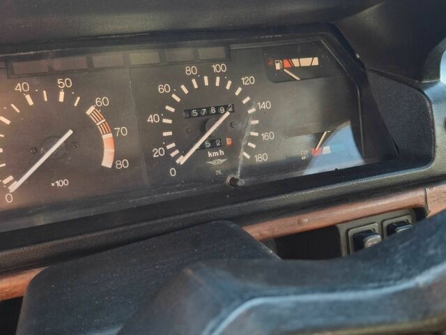 Красный Москвич / АЗЛК 2141, объемом двигателя 1.5 л и пробегом 58 тыс. км за 600 $, фото 6 на Automoto.ua