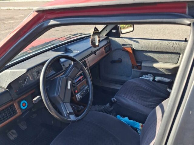 Красный Москвич / АЗЛК 2141, объемом двигателя 1.5 л и пробегом 58 тыс. км за 600 $, фото 7 на Automoto.ua