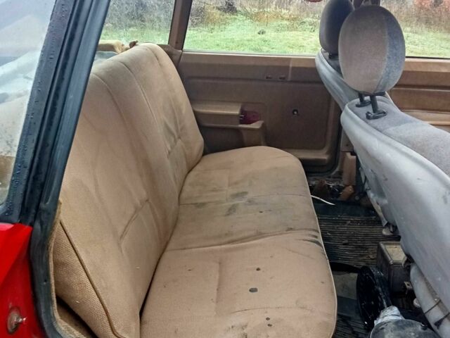 Червоний Москвич / АЗЛК 2141, об'ємом двигуна 1.5 л та пробігом 3 тис. км за 378 $, фото 3 на Automoto.ua