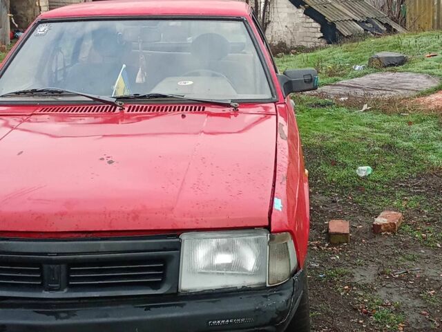 Червоний Москвич / АЗЛК 2141, об'ємом двигуна 1.5 л та пробігом 3 тис. км за 378 $, фото 2 на Automoto.ua