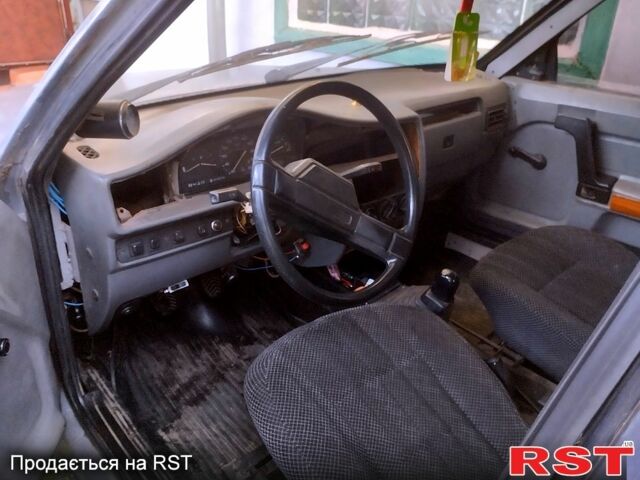 Москвич / АЗЛК 2141 1989 в Николаеве на Automoto.ua Москвич / АЗЛК 2141, объемом двигателя 1.6 л и пробегом 0 тыс. км за 580 $, фото 4 на Automoto.ua
