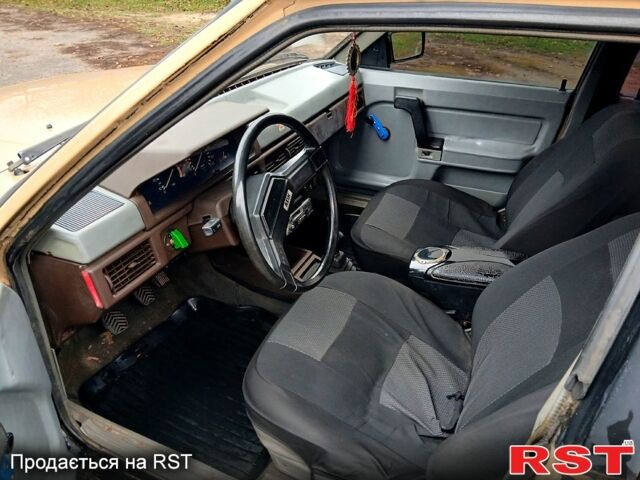 Москвич / АЗЛК 2141, объемом двигателя 1.5 л и пробегом 0 тыс. км за 500 $, фото 4 на Automoto.ua