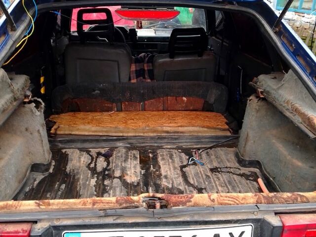 Москвич / АЗЛК 2141, об'ємом двигуна 1.7 л та пробігом 167 тис. км за 750 $, фото 4 на Automoto.ua