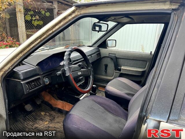 Москвич / АЗЛК 2141, объемом двигателя 1.6 л и пробегом 180 тыс. км за 500 $, фото 2 на Automoto.ua