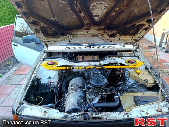Москвич / АЗЛК 2141, объемом двигателя 1.5 л и пробегом 123 тыс. км за 450 $, фото 10 на Automoto.ua