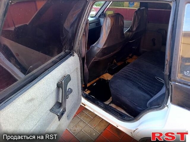 Москвич / АЗЛК 2141, объемом двигателя 1.5 л и пробегом 123 тыс. км за 450 $, фото 8 на Automoto.ua