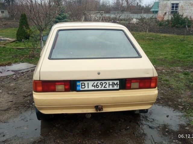 Желтый Москвич / АЗЛК 2141, объемом двигателя 1.5 л и пробегом 230 тыс. км за 522 $, фото 2 на Automoto.ua