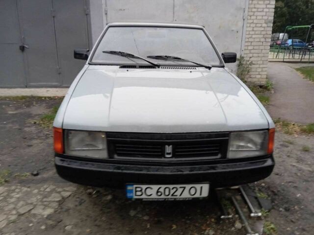 Сірий Москвич / АЗЛК 2141, об'ємом двигуна 1.5 л та пробігом 300 тис. км за 750 $, фото 1 на Automoto.ua