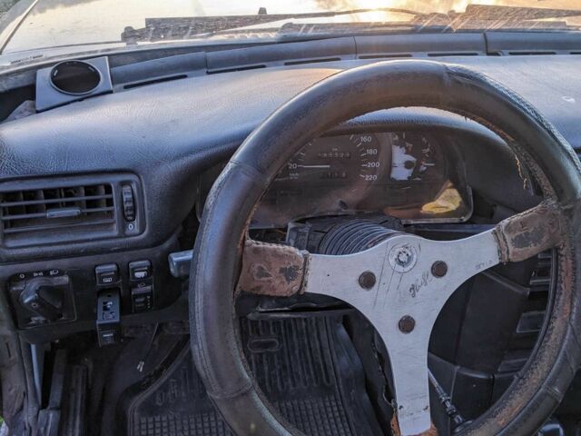 Москвич / АЗЛК 2141 1991 в Полтаве на Automoto.ua Серый Москвич / АЗЛК 2141, объемом двигателя 1.6 л и пробегом 300 тыс. км за 167 $, фото 3 на Automoto.ua