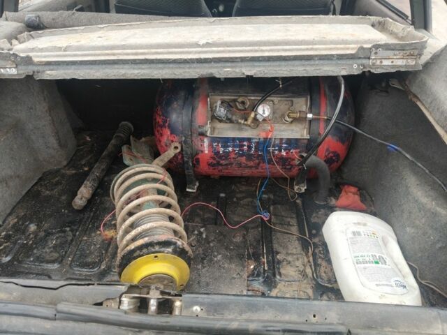 Серый Москвич / АЗЛК 2141, объемом двигателя 2 л и пробегом 2 тыс. км за 350 $, фото 5 на Automoto.ua