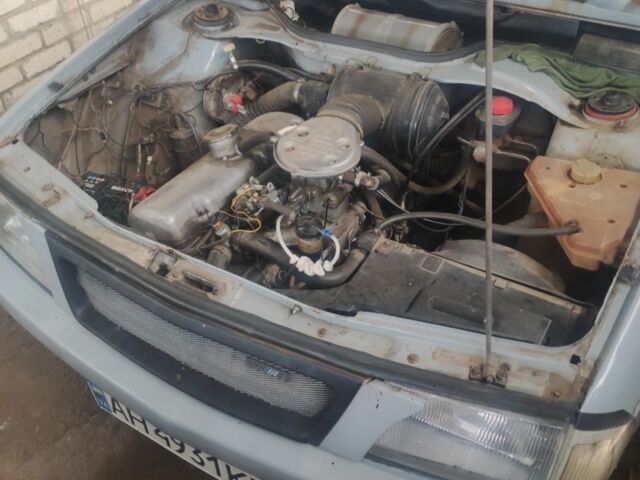 Сірий Москвич / АЗЛК 2141, об'ємом двигуна 1.5 л та пробігом 170 тис. км за 850 $, фото 9 на Automoto.ua