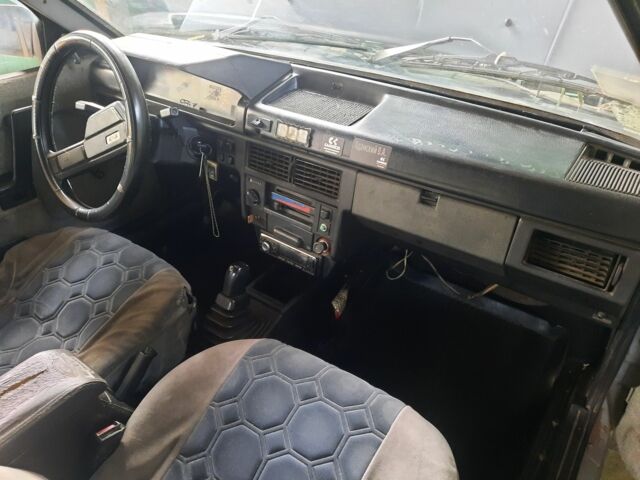 Москвич / АЗЛК 2141 1992 в Гостомель на Automoto.ua Серый Москвич / АЗЛК 2141, объемом двигателя 1.5 л и пробегом 273 тыс. км за 515 $, фото 5 на Automoto.ua