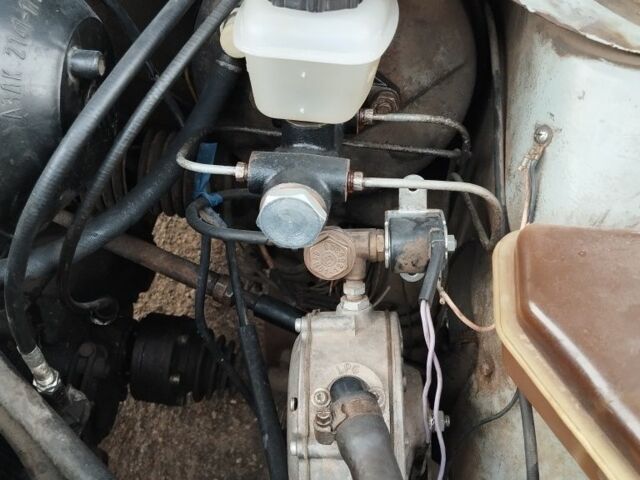 Сірий Москвич / АЗЛК 2141, об'ємом двигуна 0 л та пробігом 444 тис. км за 571 $, фото 4 на Automoto.ua