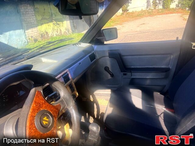 Серый Москвич / АЗЛК 2141, объемом двигателя 1.5 л и пробегом 300 тыс. км за 1100 $, фото 5 на Automoto.ua