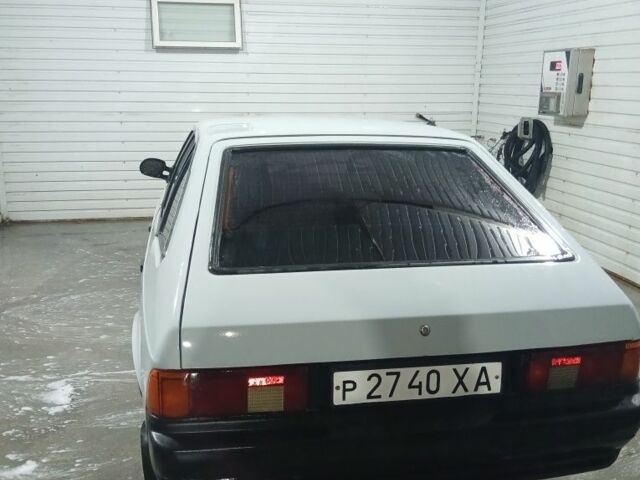 Серый Москвич / АЗЛК 2141, объемом двигателя 2 л и пробегом 180 тыс. км за 820 $, фото 2 на Automoto.ua