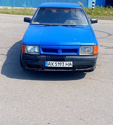 Синий Москвич / АЗЛК 2141, объемом двигателя 1.5 л и пробегом 158 тыс. км за 600 $, фото 1 на Automoto.ua