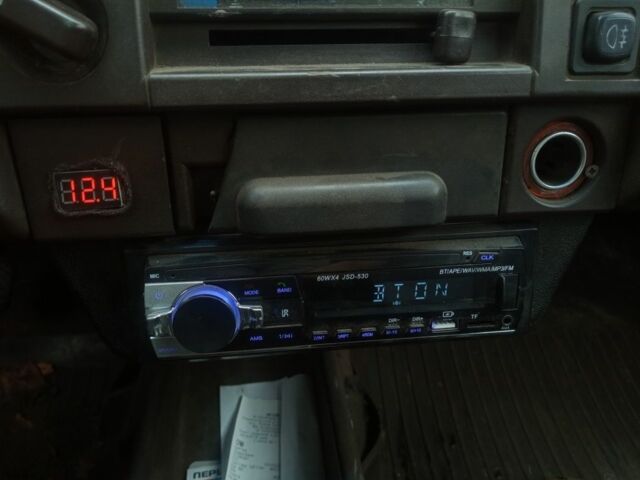 Москвич / АЗЛК 2141 1990 в Новомосковске на Automoto.ua Синий Москвич / АЗЛК 2141, объемом двигателя 1.7 л и пробегом 330 тыс. км за 429 $, фото 8 на Automoto.ua