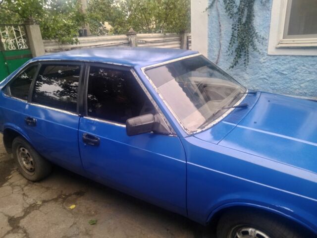 Синий Москвич / АЗЛК 2141, объемом двигателя 0 л и пробегом 2 тыс. км за 400 $, фото 4 на Automoto.ua