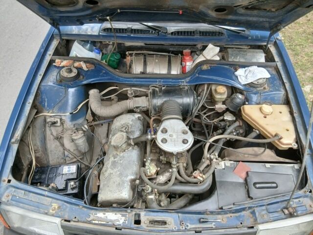 Синий Москвич / АЗЛК 2141, объемом двигателя 1.5 л и пробегом 104 тыс. км за 1000 $, фото 3 на Automoto.ua