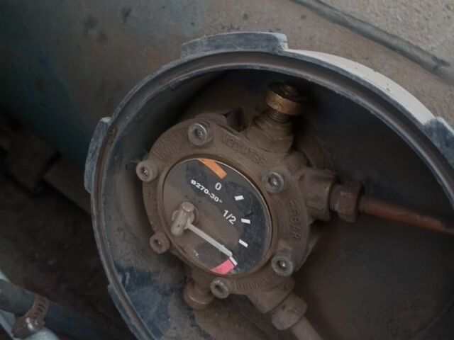 Москвич / АЗЛК 2141 1990 в Новомосковске на Automoto.ua Синий Москвич / АЗЛК 2141, объемом двигателя 1.7 л и пробегом 330 тыс. км за 429 $, фото 5 на Automoto.ua