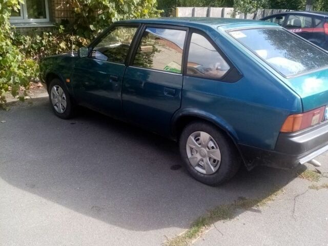 Синий Москвич / АЗЛК 2141, объемом двигателя 1.5 л и пробегом 250 тыс. км за 555 $, фото 4 на Automoto.ua