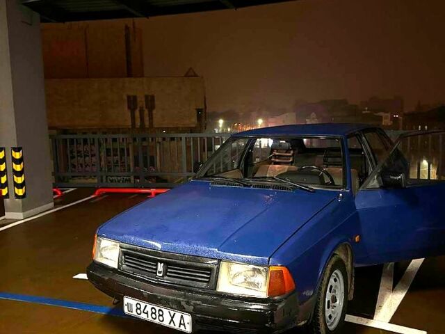 Синий Москвич / АЗЛК 2141, объемом двигателя 1.5 л и пробегом 200 тыс. км за 1000 $, фото 9 на Automoto.ua