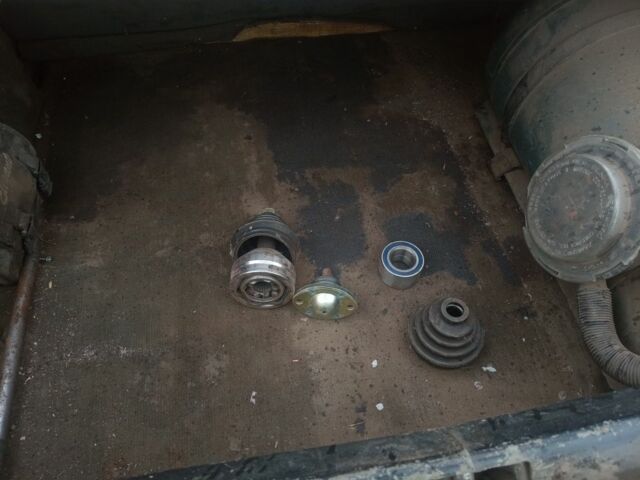 Москвич / АЗЛК 2141 1990 в Новомосковске на Automoto.ua Синий Москвич / АЗЛК 2141, объемом двигателя 1.7 л и пробегом 330 тыс. км за 429 $, фото 7 на Automoto.ua