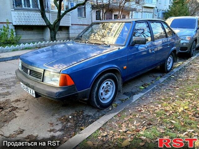 Синий Москвич / АЗЛК 2141, объемом двигателя 1.5 л и пробегом 200 тыс. км за 1000 $, фото 1 на Automoto.ua