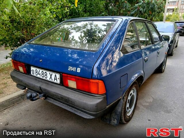 Синий Москвич / АЗЛК 2141, объемом двигателя 1.5 л и пробегом 200 тыс. км за 1000 $, фото 3 на Automoto.ua