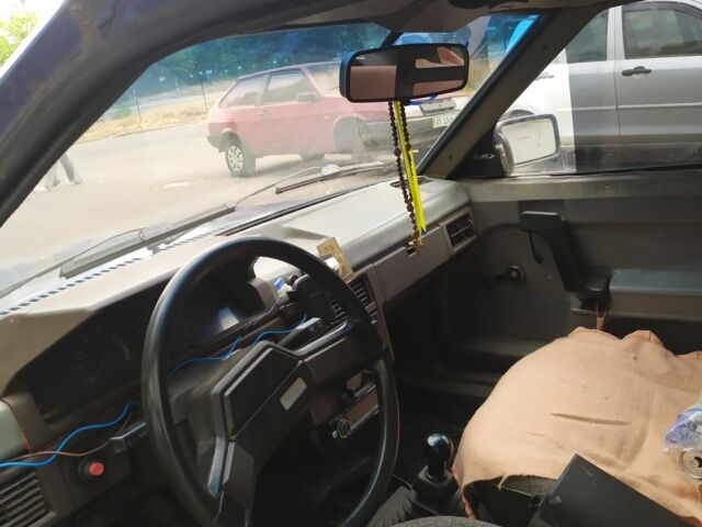 Синий Москвич / АЗЛК 2141, объемом двигателя 0 л и пробегом 100 тыс. км за 500 $, фото 6 на Automoto.ua