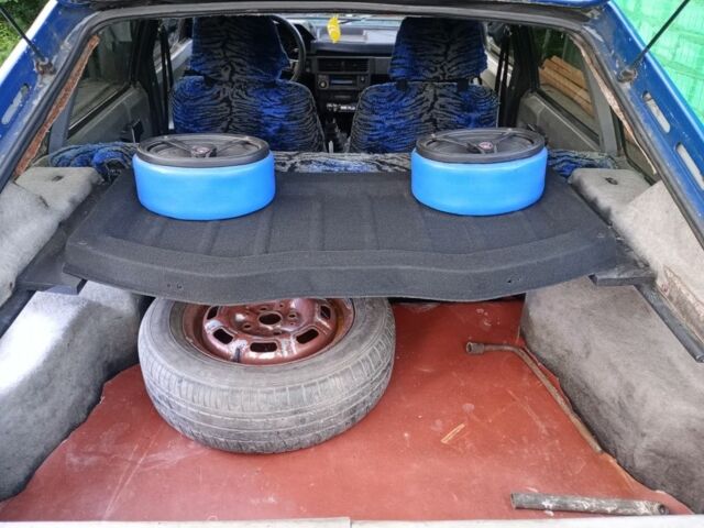 Синий Москвич / АЗЛК 2141, объемом двигателя 0 л и пробегом 187 тыс. км за 615 $, фото 4 на Automoto.ua