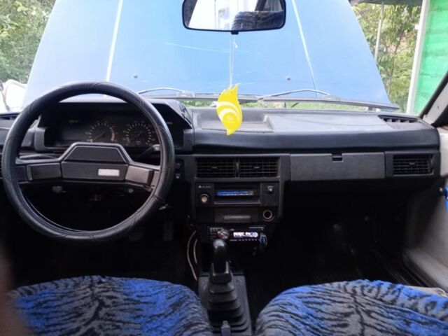 Синий Москвич / АЗЛК 2141, объемом двигателя 0 л и пробегом 187 тыс. км за 615 $, фото 6 на Automoto.ua