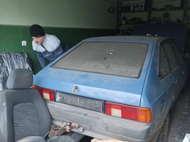 Синій Москвич / АЗЛК 2141, об'ємом двигуна 1.6 л та пробігом 125 тис. км за 400 $, фото 2 на Automoto.ua