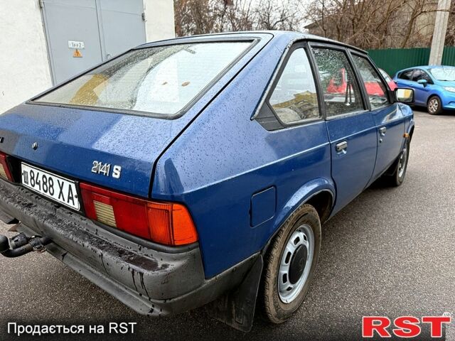 Синій Москвич / АЗЛК 2141, об'ємом двигуна 1.5 л та пробігом 104 тис. км за 850 $, фото 4 на Automoto.ua