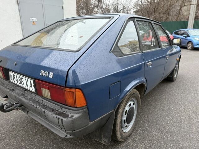 Синий Москвич / АЗЛК 2141, объемом двигателя 1.5 л и пробегом 104 тыс. км за 850 $, фото 2 на Automoto.ua