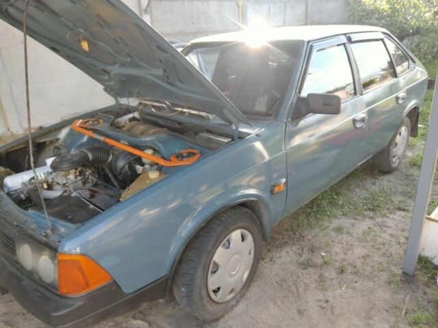 Синий Москвич / АЗЛК 2141, объемом двигателя 1.7 л и пробегом 2 тыс. км за 842 $, фото 8 на Automoto.ua