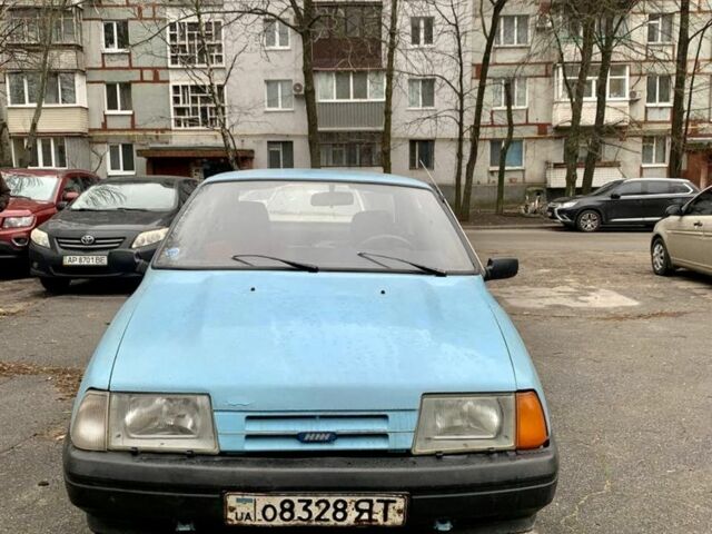 Синій Москвич / АЗЛК 2141, об'ємом двигуна 1.5 л та пробігом 140 тис. км за 497 $, фото 1 на Automoto.ua